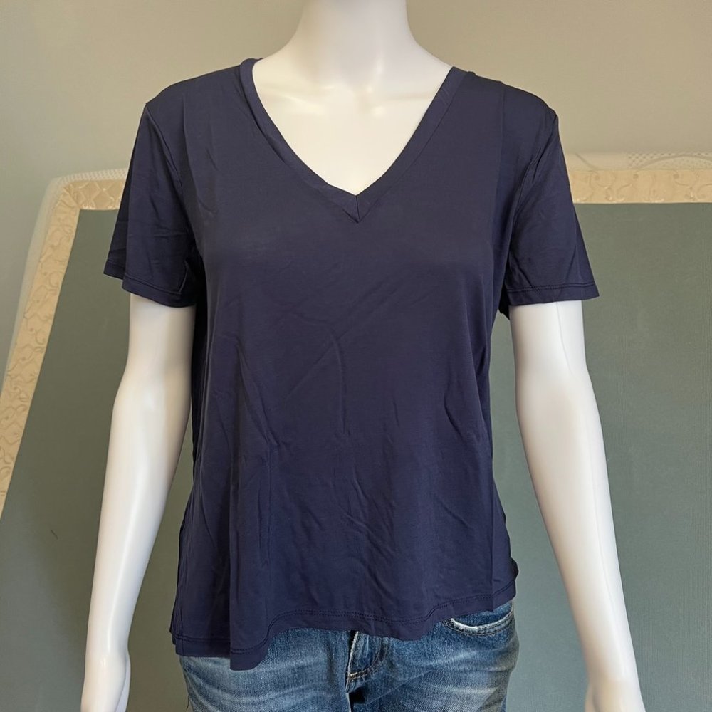 Zara Tee